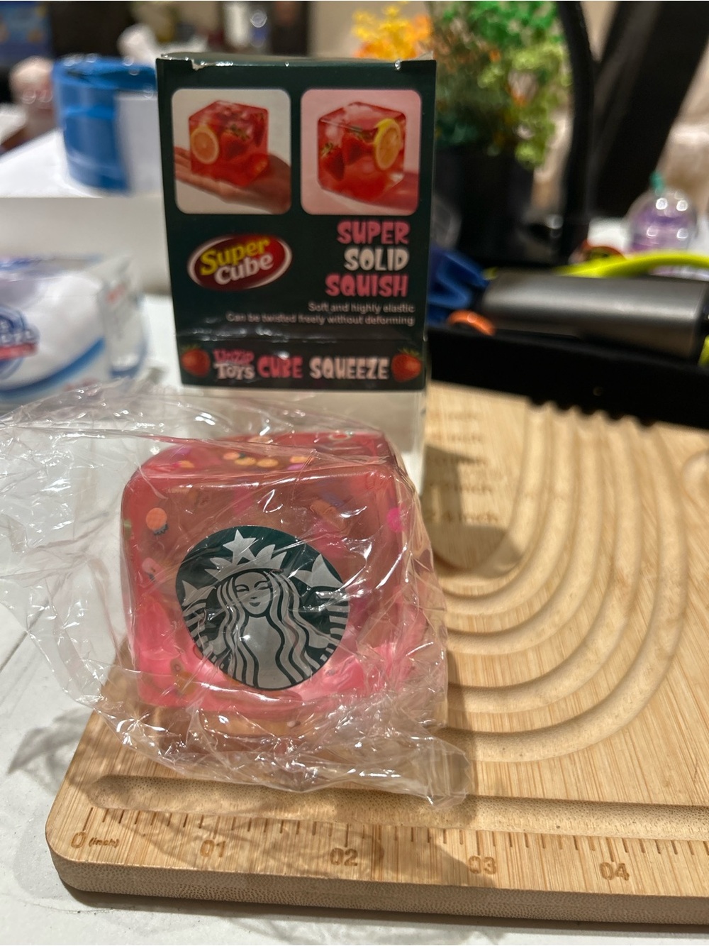 Strawberry lemonade squishy